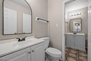 8225 Merriweather Cir, Raleigh, NC 27616 - Photo 28