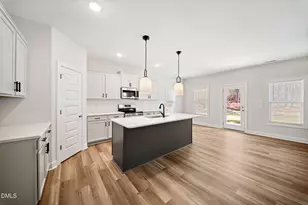 711 Rhum Dr, Fayetteville, NC 28312 - Photo 8