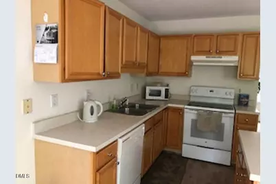 124 Fairford Drive, Holly Springs, NC 27540 - Photo 4