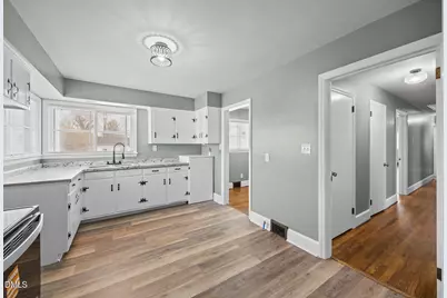 109 Warren Avenue, Oxford, NC 27565 - Photo 14