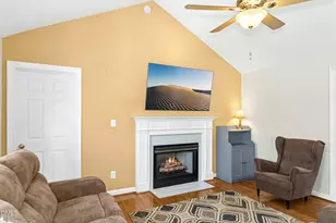 160 Glenmore Cir, Youngsville, NC 27596 - Photo 6