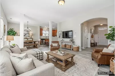 240 E Quailwood Drive, Fuquay Varina, NC 27526 - Photo 8