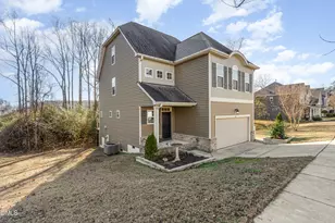 240 E Quailwood Dr, Fuquay Varina, NC 27526 - Photo 1