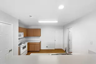 2504 Landale Ct, Raleigh, NC 27610 - Photo 6