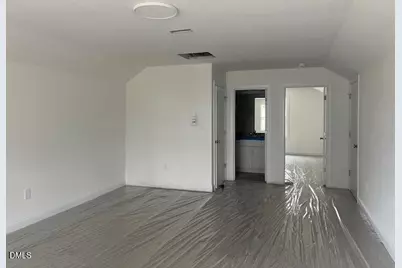 152 N Rabbit Run Drive, Smithfield, NC 27577 - Photo 4