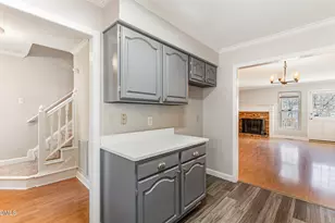 4534 Hamptonshire Dr, Raleigh, NC 27613 - Photo 8