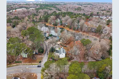 300 W Kirkfield Drive, Cary, NC 27518 - Photo 8