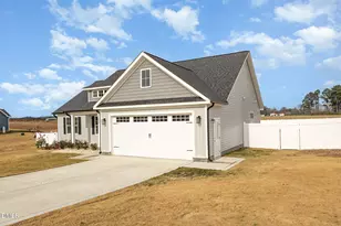 178 Ruskin Dr, Smithfield, NC 27577 - Photo 2