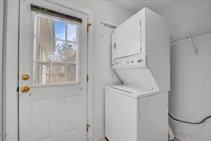 1525 Surrey Ct, Rocky Mount, NC 27804 - Photo 12