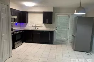 1133 Nottingham Cir, Cary, NC 27511 - Photo 2