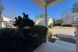 216 Murray Glen Dr, Cary, NC 27519 - Photo 2