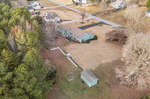 109 Pebble Dr, Clayton, NC 27520 - Photo 44