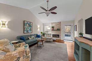 109 Pebble Dr, Clayton, NC 27520 - Photo 4