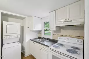 2400 Trueway Ln, Raleigh, NC 27603 - Photo 14