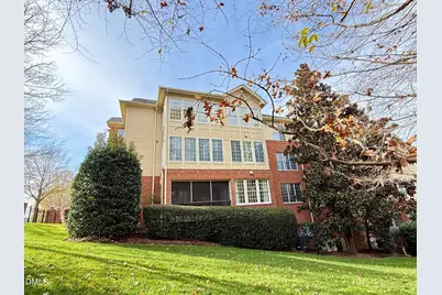 432 W Barbee Chapel Road #432, Chapel Hill, NC 27517 - Photo 2