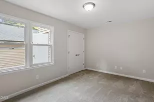 107 Bonnell Ct, Cary, NC 27511 - Photo 16