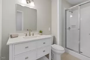 107 Bonnell Ct, Cary, NC 27511 - Photo 20