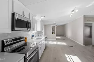 110 Autumn Winds Dr, Goldsboro, NC 27530 - Photo 6