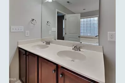 295 New Castle Lane, Spring Lake, NC 28390 - Photo 8