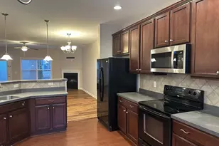 705 Keystone Park Dr, Morrisville, NC 27560 - Photo 6