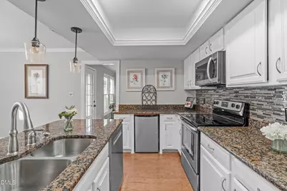 106 Wimbledon Court, Cary, NC 27511 - Photo 18