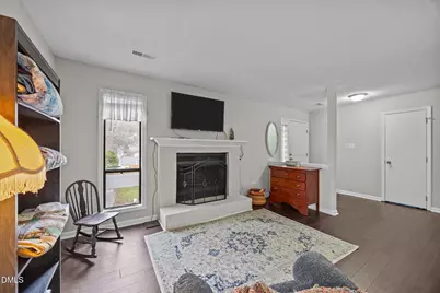 122 Clancy Circle, Cary, NC 27511 - Photo 10