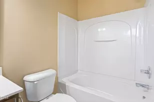 118 Linden Park Ln, Cary, NC 27519 - Photo 10