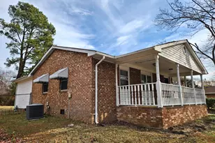 837 Waring St, Durham, NC 27704 - Photo 8