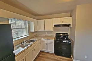 837 Waring St, Durham, NC 27704 - Photo 16