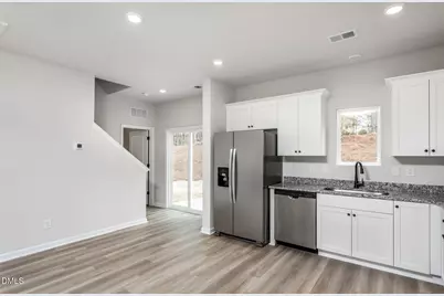 18 Neuse Hollow Court, Clayton, NC 27527 - Photo 6