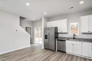 18 Neuse Hollow Ct, Clayton, NC 27527 - Photo 6