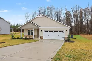 41 Tuskeegee Dr, Smithfield, NC 27577 - Photo 2