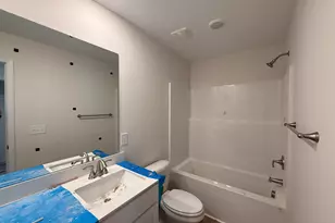 201 Tuskeegee Dr, Smithfield, NC 27577 - Photo 10