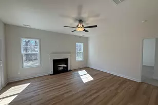 201 Tuskeegee Dr, Smithfield, NC 27577 - Photo 4