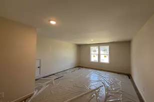 201 Tuskeegee Dr, Smithfield, NC 27577 - Photo 12