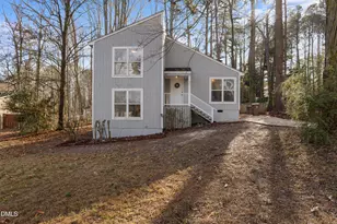 907 Castalia Dr, Cary, NC 27513 - Photo 2