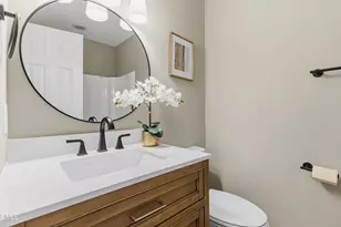 907 Castalia Dr, Cary, NC 27513 - Photo 18