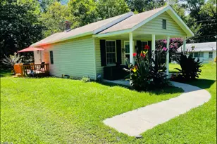 1918 Durham St, Burlington, NC 27217 - Photo 2