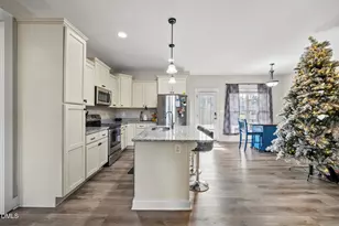 105 Rose Petal Ct, Zebulon, NC 27597 - Photo 6