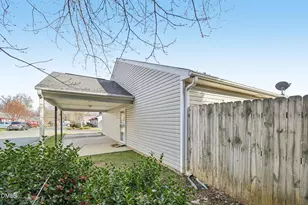 2431 Moran St, Burlington, NC 27215 - Photo 4