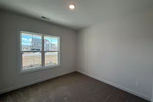 105 Hudson Vlg Dr, La Grange, NC 28551 - Photo 8