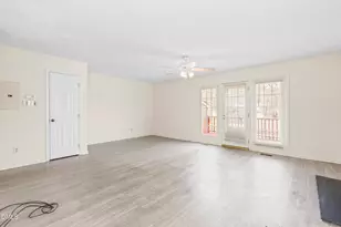 8031 Perry Creek Rd, Raleigh, NC 27616 - Photo 12