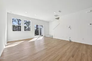 212 Parker Ln, Mebane, NC 27302 - Photo 8