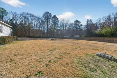 105 Hinton Court, Clayton, NC 27527 - Photo 36