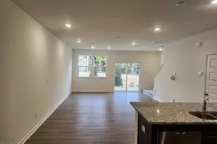 110 Parker Ln, Mebane, NC 27302 - Photo 2