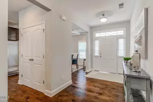 507 E Clydes Pt Wy, Wendell, NC 27591 - Photo 2