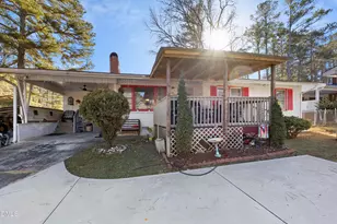 801 W Garden St, Sanford, NC 27330 - Photo 4