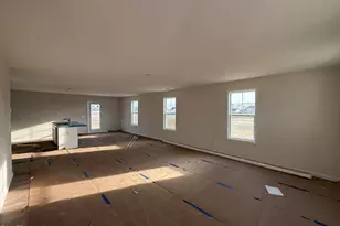 92 Littlefield Ln, La Grange, NC 28551 - Photo 2