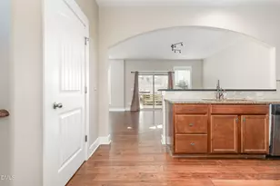 3827 Glenhaven Road, Raleigh, NC 27606 - Photo 10