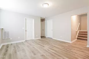 107 Elmridge Dr, Knightdale, NC 27545 - Photo 2